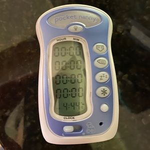 Pocket nanny